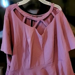 Nice thin blouse, dressy